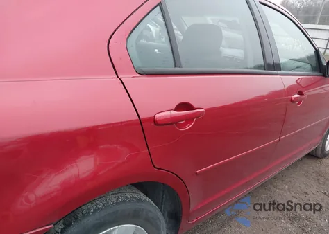 2008 Ford Fusion Se из США, поврежденный, VIN 3FAHP071X8R189237